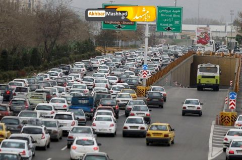 کاهش 5.4 درصدی ورود زائر و گردشگر به خراسان رضوی