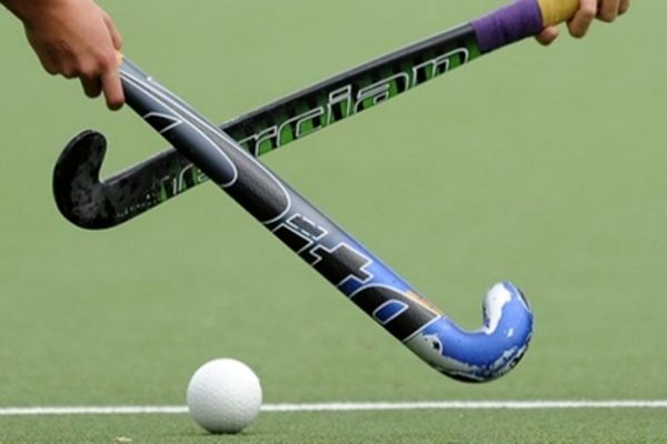 4 بانوی هاکی باز خراسان رضوی به اردوی تیم ملی دعوت شدند