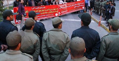 سهامداران شرکت پدیده به استانداری خراسان رضوی مراجعه کردند