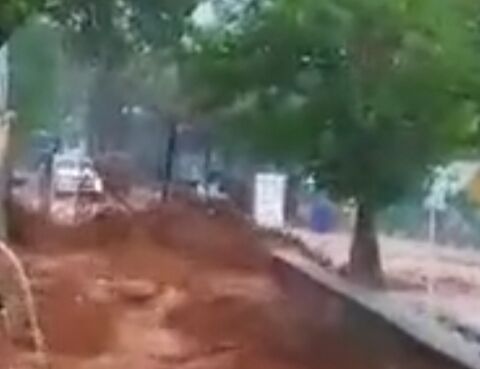 فوران سیل در خیابان‌های کلات