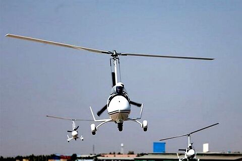 شوخی خلبان بالگرد و دختر جوان، گردن پسر کرجی را قطع کرد!