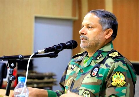 ارتش و سپاه هیچ وقت دستان خود را از هم جدا نخواهند کرد