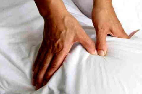 نقشه های شوم در پس پرده آگهی های ماساژدرمانی!