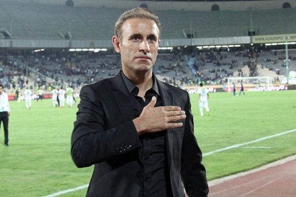 یحیی گل‌محمدی عزادار شد