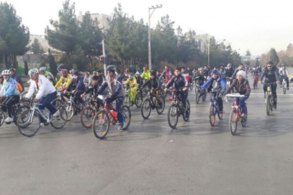 برگزاری همایش دوچرخه سواری در مشهد