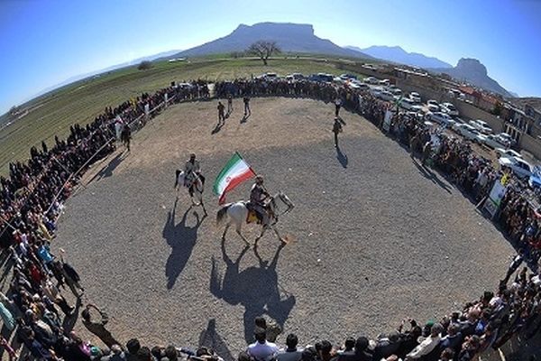 «باغ آسیا» میزبان بازی‌های بومی محلی شرق کشور