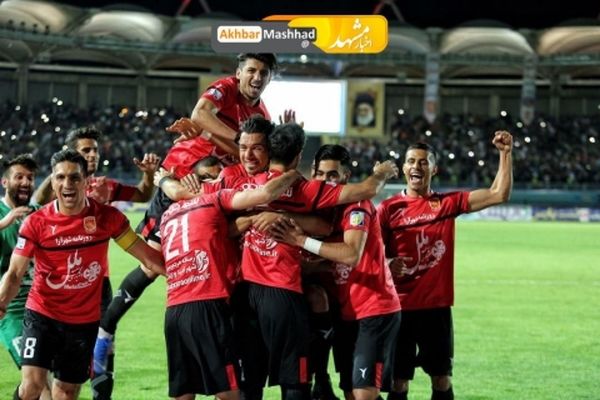 گزارش تصویری/بازی پدیده و سپاهان در ورزشگاه امام رضا(ع)