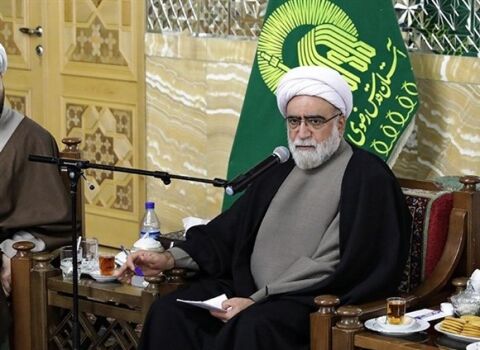 تولیت آستان قدس: رابطه مردم ایران و افغانستان فراتر از همسایگی و کاملاً برادرانه است