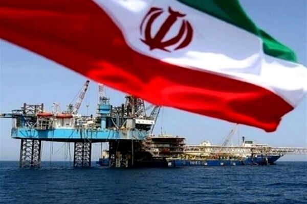 ۲ شرط ایران برای بقای برجام؛ صادرات ۱.۵ میلیون بشکه نفت و دسترسی به دلارهای نفتی