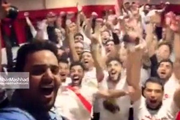 شادی تیم شهر خودرو پس از کسب سهمیه آسیایی