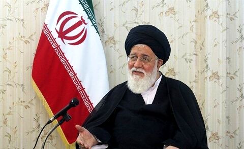 آیت‌الله علم‌الهدی: مرحوم طباطبایی پناهگاه افراد گرفتار بود/ ماجرای تاسیس "شرکت جعفری" پیش از انقلاب
