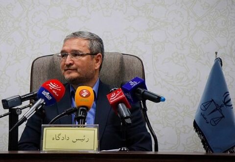 تذکر مجدد رئیس دادگاه به متهمان/ قاضی منصوری: با نظارت دادگاه نسبت به بازگرداندن اموال و بدهی‌ها اقدام کنید