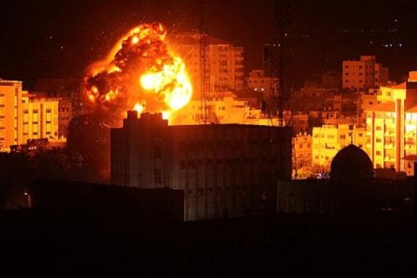 اسرائیلی‌ها غزه را تبدیل به یک زندان کرده‌اند