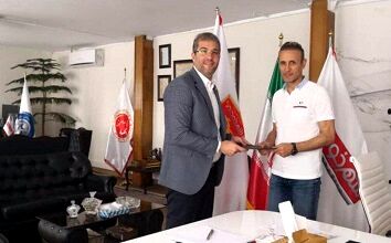 یحیی گل محمدی قراردادش را برای 2 فصل تمدید کرد