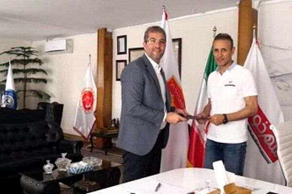 یحیی گل محمدی قراردادش را برای 2 فصل تمدید کرد