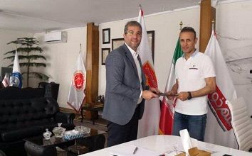 یحیی گل محمدی قراردادش را برای 2 فصل تمدید کرد