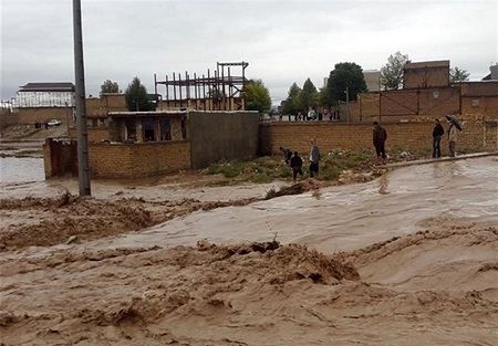 بارش باران به برخی روستاهای خراسان رضوی خسارت زد