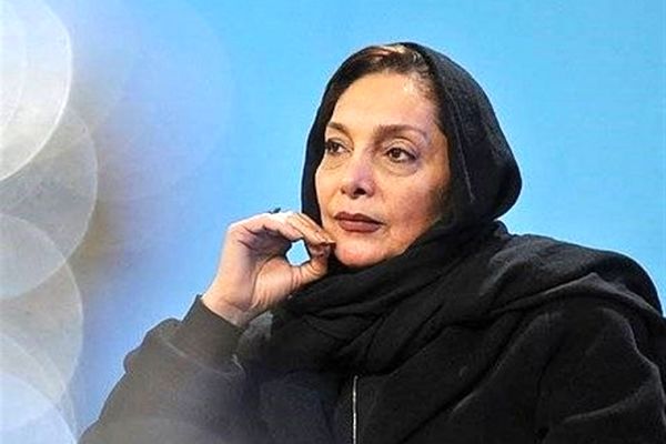 خشم منیژه حکمت از ممنوعیت واردات غذای سگ + عکس