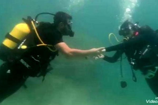 ازدواج عجیب سلبریتی‌های ایران / از خواستگاری ۵ صبح تا ازدواج زیر آب !