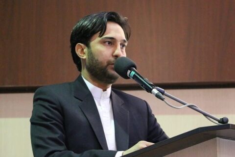 اصحاب رسانه باید با بازگویی حقایق در شرایط سخت اقتصادی دین خود را به شهدا ادا کنند