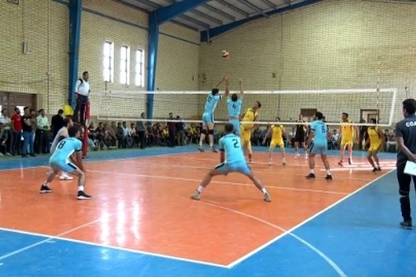 برگزاری سومین اردوی استعدادیابی والیبالیست های روستایی در مشهد