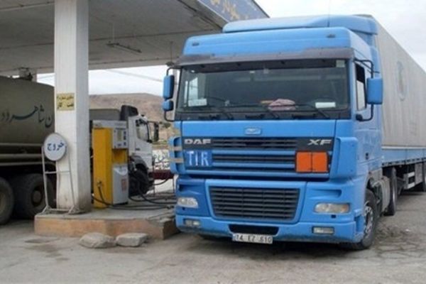 روزانه بیش از یک میلیون لیتر نفت گاز در مشهد مصرف می شود