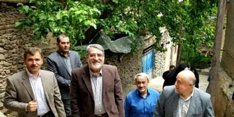 بازدید سرزده وزیر کشور از روستای «کنگ»