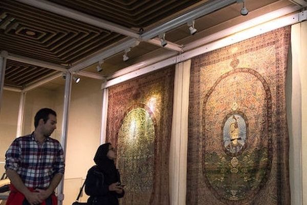 قالیچۀ نفیس دوره صفوی در حرم مطهر رضوی رونمایی می‌شود