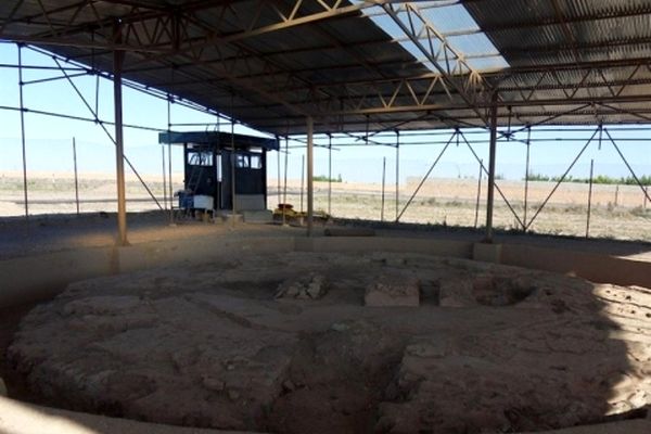 قبرستان تاریخی سفالقان مشهد مورد غفلت واقع شده است