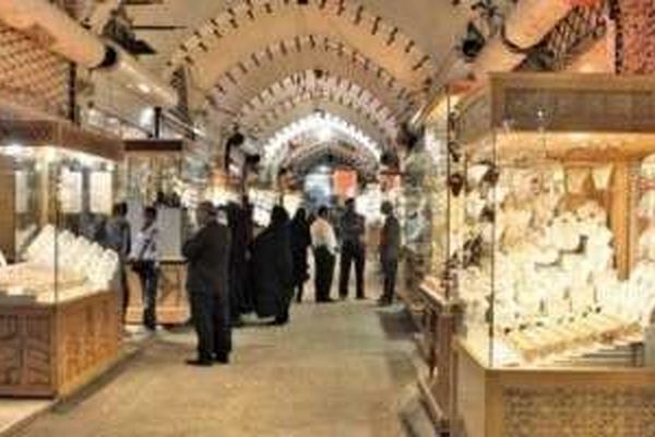 اتحادیه طلا و جواهر مشهد: خرید طلا کاهش یافته / مغازه‌ها با رکود فاحشی روبه‌رو هستند