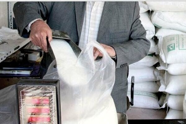 ۳۰۰ تن شکر تنظیم بازار از ۲۳ خرداد توزیع می‌شود