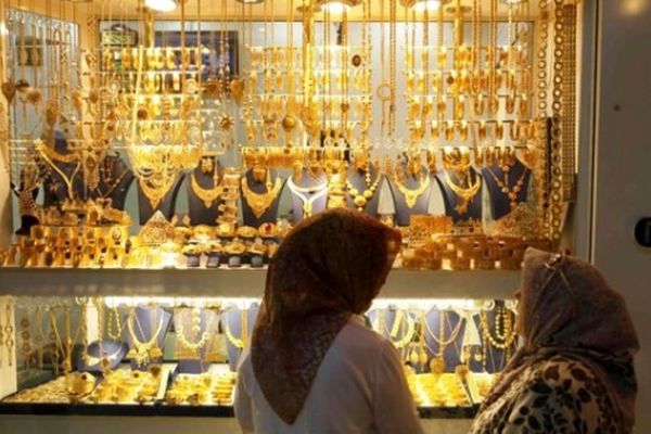 کاهش قیمت طلا و ارز بیشتر ناشی از مسائل سیاسی است تا اقتصادی