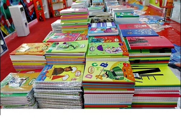 قیمت دفتر مشق واقعی نیست!/دفتر چهل برگ ۳ هزار تومان