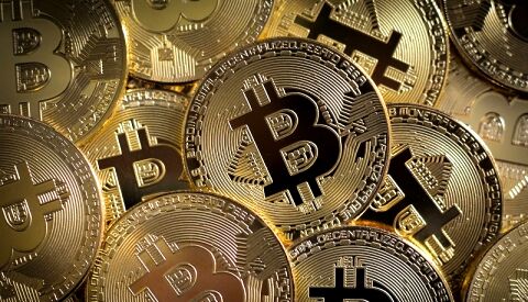 غفلت 8 هزار میلیارد تومانی از مصرف برق برای استخراج بیت کوین