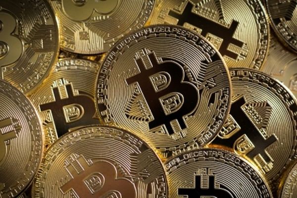 غفلت 8 هزار میلیارد تومانی از مصرف برق برای استخراج بیت کوین