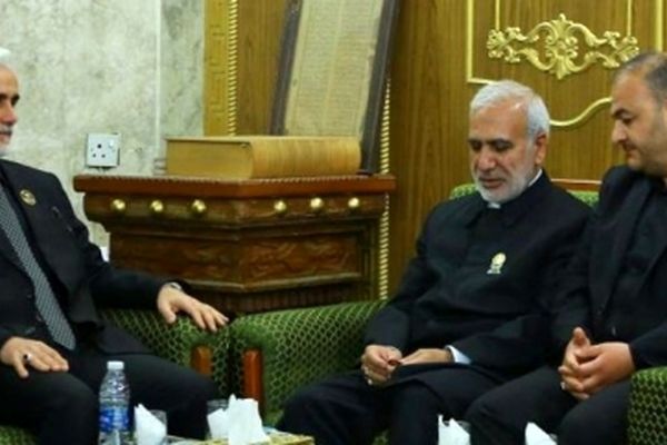 عشق و ارادت به اهل بیت(ع) سرمایه عظیم مردم ایران و عراق است