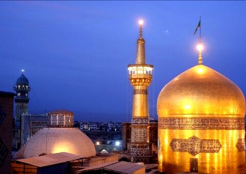 تشرف جمعی از دختران مسلمان دنیا به حرم رضوی