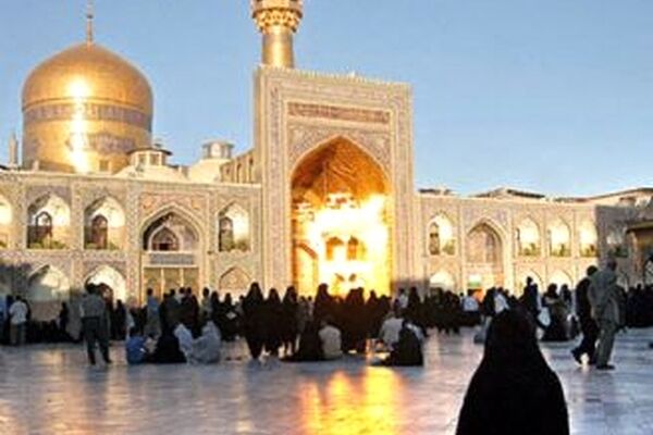 هفت نفر در حرم مطهر رضوی مسلمان شدند