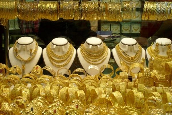 نرخ طلا، سکه و ارز در بازار امروز مشهد(15 مرداد ماه)