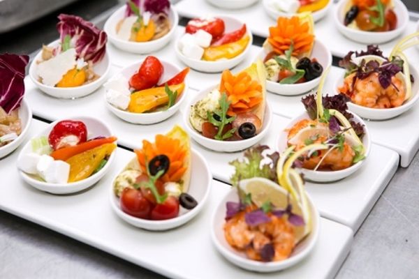 برپایی نمایشگاه فرهنگ، هنر و غذا در مشهد