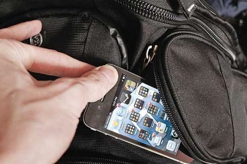 دستگیری سارقان تلفن همراه در نیشابور