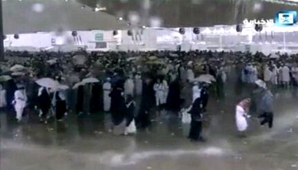 مکه/بارش شدید باران در مشاعر مقدسه