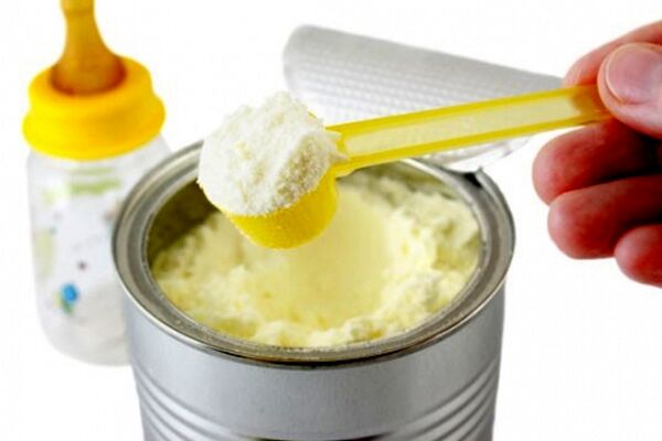 نظارت بر توزیع شیر خشک به عهده شبکه بهداشت/ابلاغ گزارش گرانفروشی به بهداشت