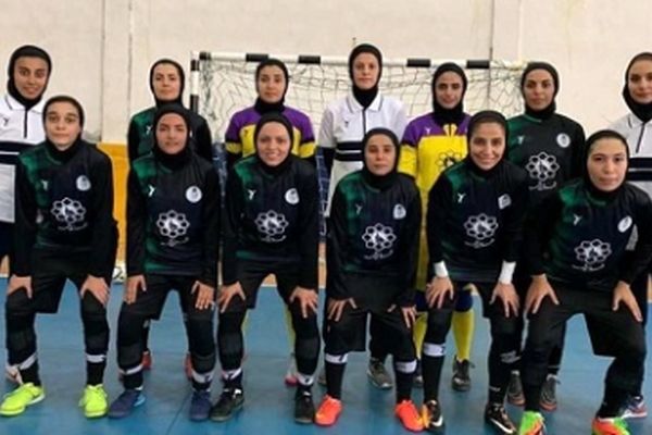دختران فوتسالیست مشهدی میزبان خود را 6تایی کردند