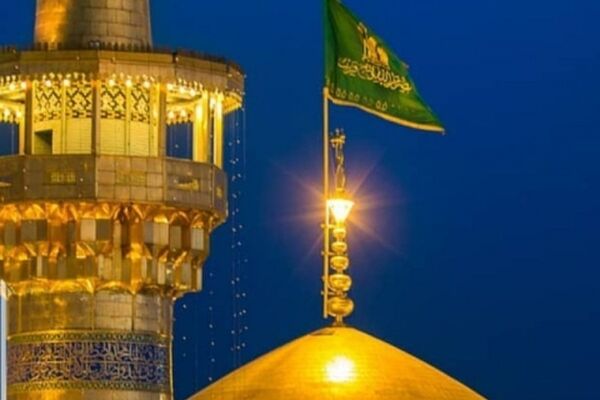 تشرف بانوي آلماني به اسلام در حرم مطهر رضوي