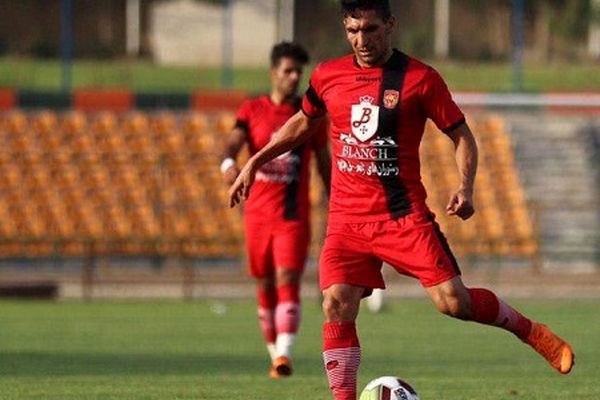 صادقی: آماده یک شروع خوبیم/ شهرخودرو یازده کاپیتان دارد