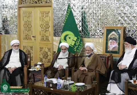 تولیت آستان قدس رضوی با مراجع عظام تقلید و علما در مشهد دیدار کرد