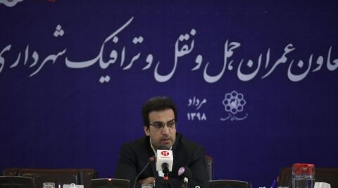 کمبود ۶۰ واگن در خط یک قطار شهری