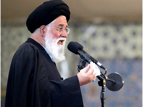 آیت‌الله علم‌الهدی: دشمن ‌با تهاجم فرهنگی می‌خواهد سفره دین را از زیر پای مردم بکشد / با ولنگاری فرهنگی در مشه