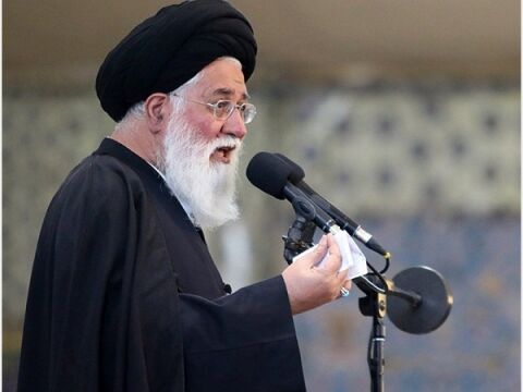 آیت‌الله علم‌الهدی: دشمن ‌با تهاجم فرهنگی می‌خواهد سفره دین را از زیر پای مردم بکشد / با ولنگاری فرهنگی در مشه